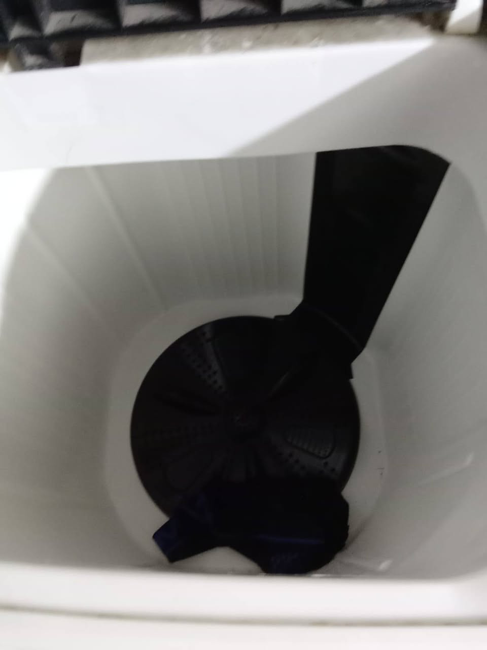 غسالة ام الحوضين جديدة ونظيفة مداخلة تصليح ابد السعر ١٢٥ المكان العامرية


**إذا كنت صاحب هذا الإعلان وتريد حذفه لأي سبب، رجاءا أرسل رسالة إلى الدعم الفني**