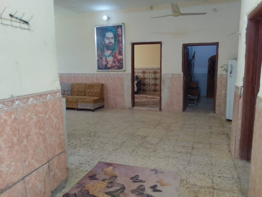 بيــت للـبيع!!
مـساحه 250 م
يحتوي على طـابق واحــد !
يتـكـون مـن 

اسـتقبـال + صـالـة
غـرفـة عـدد ثنـين 
وصحـيات خـارج وداخـل 

بـناء 
بـلوك 
وربـاط فـوك وجـوه .
.
الخـدمـات 
مـاء وكـهرباء
وقريب على الشارع العام وقريب على اهل المخضر  
قريب على الاسواق 
يكون قرب السماجه 
يبعد عن الشارع الرئيسي 50 

الـطـريق !.

يـصيـر على طـريق الزوار بالظبط 

البيــت  طـابو زراعـي سـند 25!!🛑🛑

لاي استفسار ثاني الاتصال على الرقم ***********
او
مراسـلتنه على الخـاص 🛑🛑

 الســعر 45 وبـي مجـال للـشراي!🛑🛑🛑

🛑🛑رجاءاً بدون وعود كاذبة!!🛑🛑

الـموقـع !

بابـل قضـاء القـاسم 🛑🛑 هاشمية, بابل
