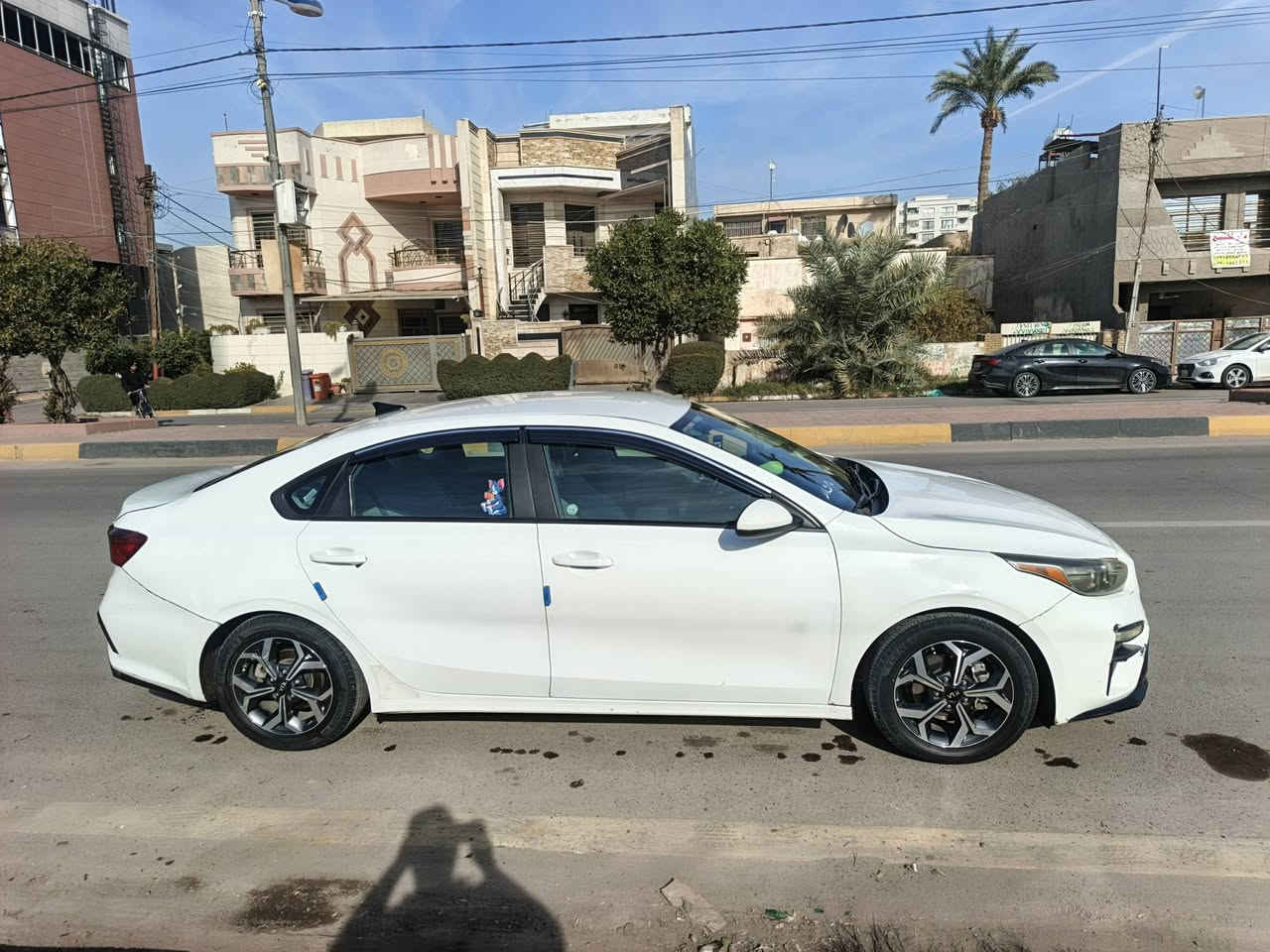 السلام عليكم كيا فورتي ابيض موديل ٢١بسمي محرك دوش ٢٠٠٠وكير سفتي ابلاديات مامفتوحات وحادثها جاملغ امامي بدون لغد وشاصي والبدنه الخلفي بدون حوض طرف ايرباكات سليمه ليبل واحد ماشيه ٧٥الف مكاني بغداد الحريه السعر ١٤٧وبيها مجال للطيبين ***********
