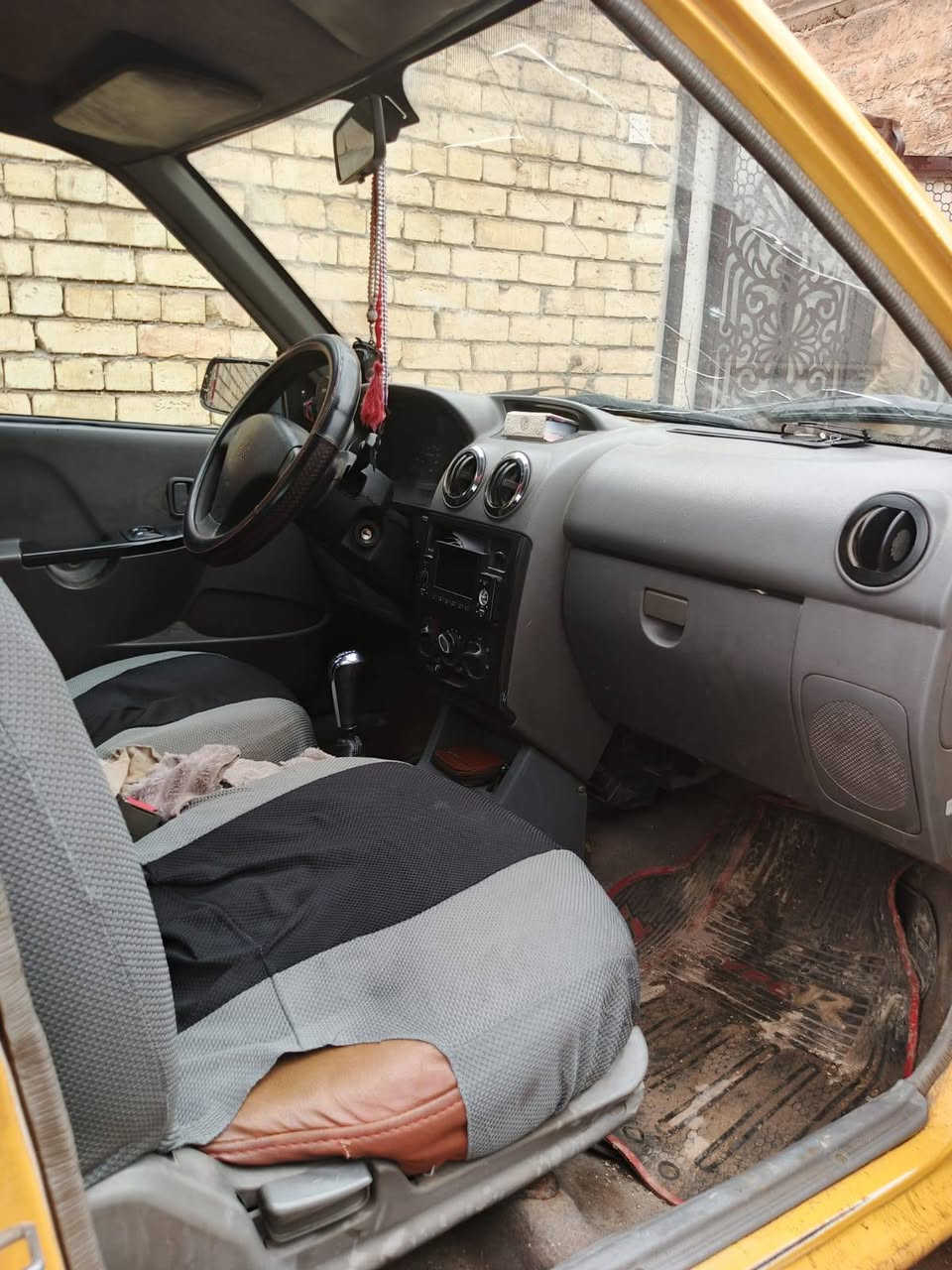 سلام عليكم عندي سايبه موديل 12 مكفولة شواصي مكفولة مكاني بغداد والسعر 30ورقه وبيها مجال ***********
