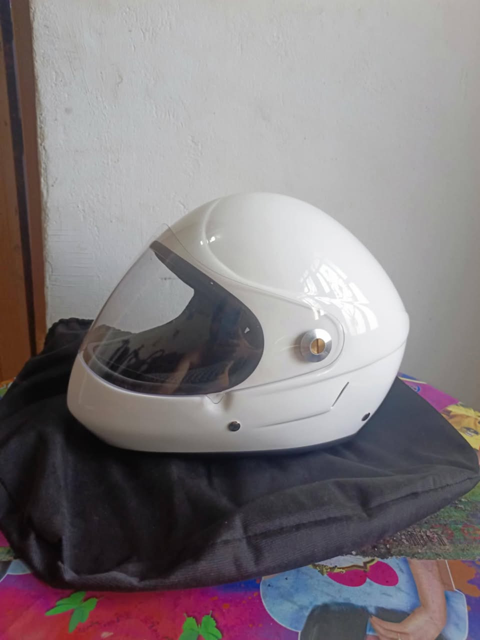 السلام عليكم
خوذة قفاز أصلية 
السعر 100 الف الوحده 
متوفر توصيل 
***********
