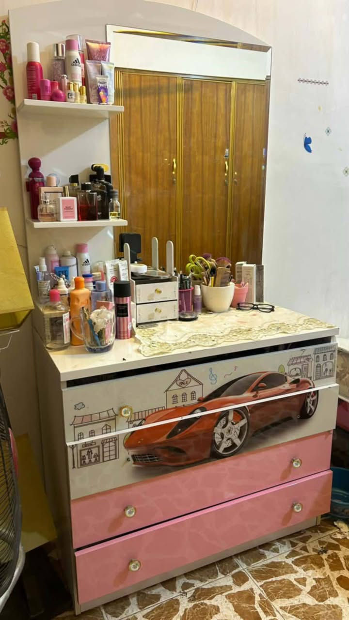 غرفة تركية مال اطفال استخدم قليل سعره 225وبيه مجال العنوان حلة بكرلي


**إذا كنت صاحب هذا الإعلان وتريد حذفه لأي سبب، رجاءا أرسل رسالة إلى الدعم الفني**