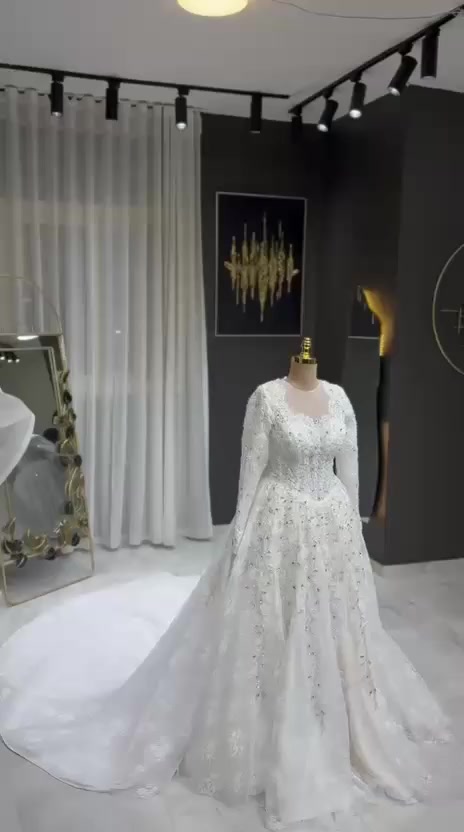 A wedding dress from. Aya Elgamal👰🏼‍♀🤍✨️
1156297882 +20📞📲💌 

👰🕊🤍بارك الله لكما وبارك عليكما!🤍🕊👰


**إذا كنت صاحب هذا الإعلان وتريد حذفه لأي سبب، رجاءا أرسل رسالة إلى الدعم الفني**