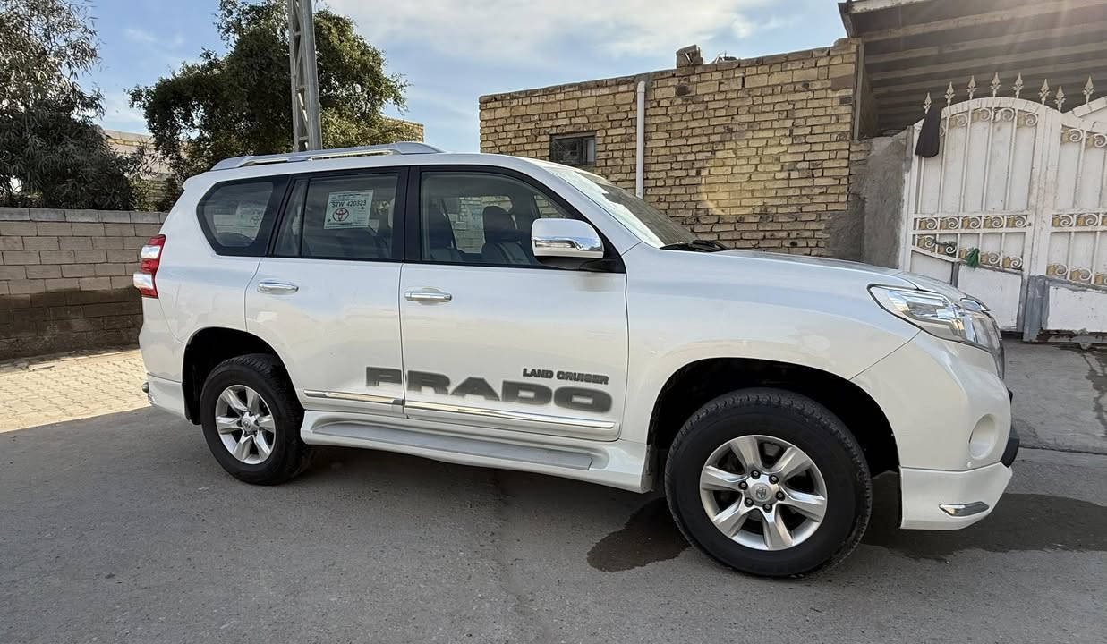 سلام عليكم

1-برادو 2010 محدث 2017
2-محرك 6 سلندرر 
3-تخم تاير جديد
4-سياره اربيل ب اسمي تحويل ثاني يوم
5-سياره مال جناي نضافه فوللل 
6سياره مكفوله من كلشي

الشراي يتصل وانشاالله خير:***********
