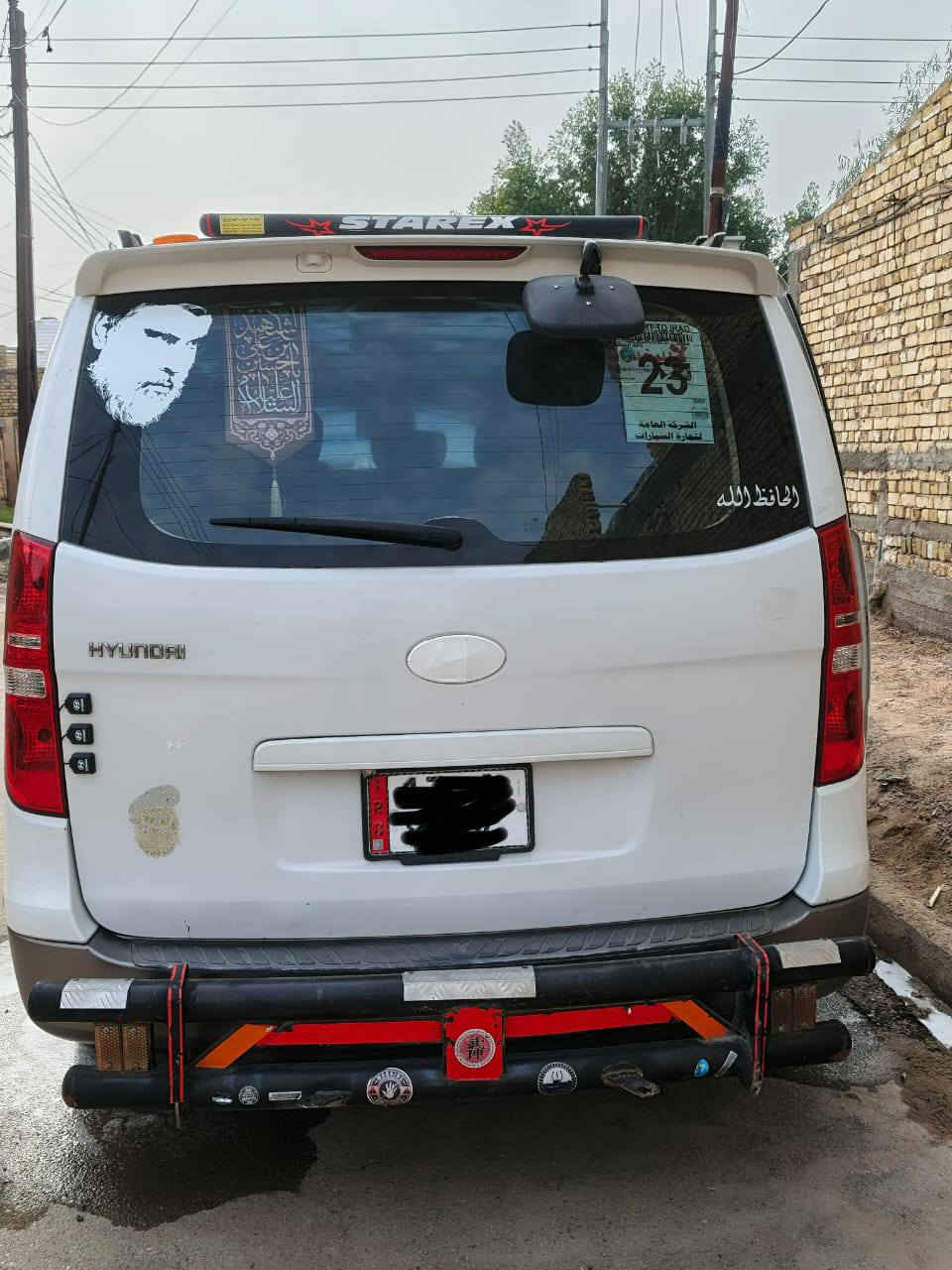 السلام عليكم 
ستاركس للبيع موديل 2014
مكفوله كفاله عامه من الصبغ والتبديل والبارد 
محور مسكر محرك وگير كفاله عامه
السياره باسمي مداور ثاني يوم 
السعر 195 وبيها مجال قليل 
للأستفسار ***********
***********
