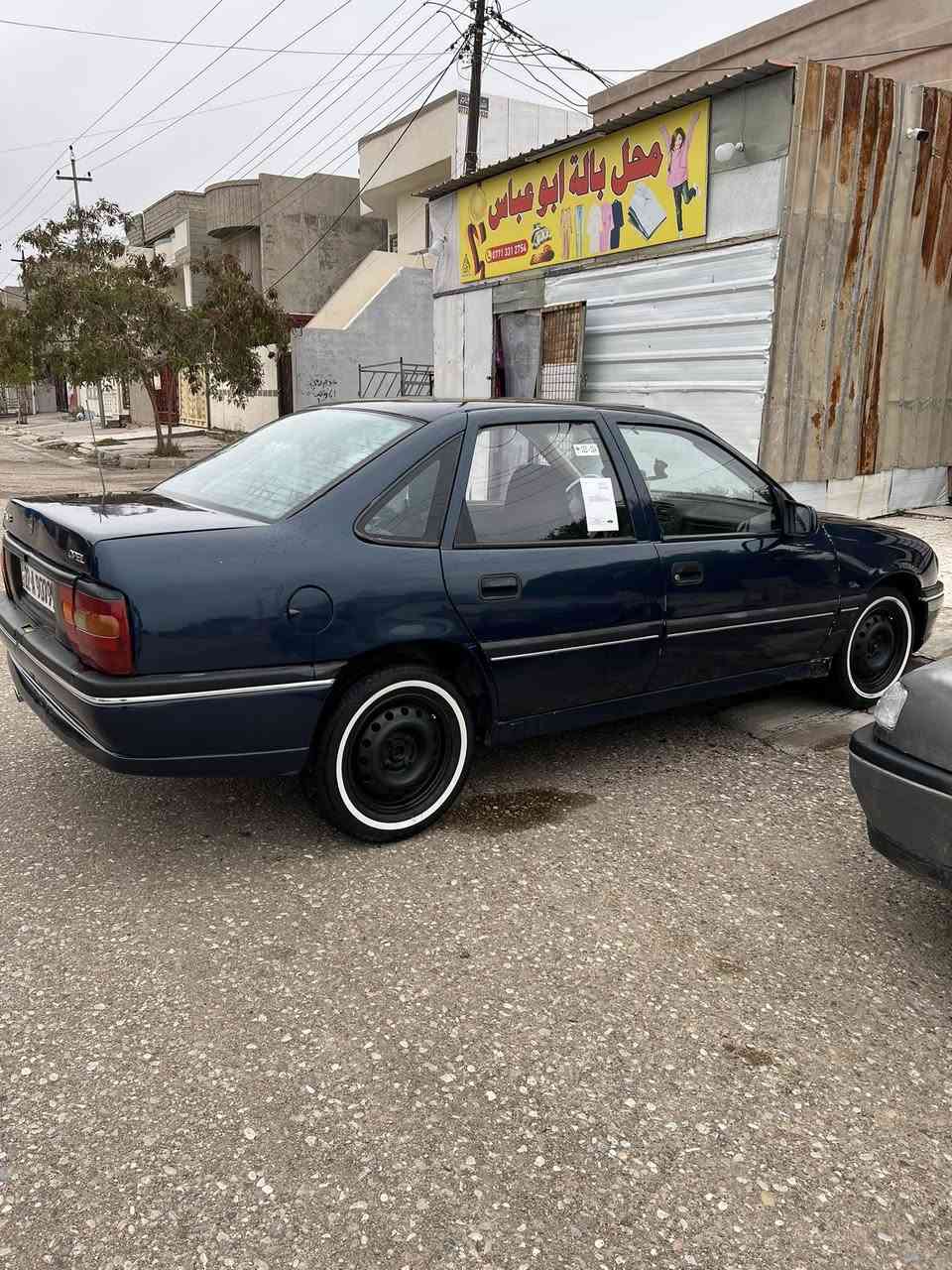 سلام عليكم اوبل فكتره موديل 1992مكينه حجم 18 صبغ جماليه  فتحه سقف دفتر بانزين مكينه كير شرط صدر  كله جديد بشرط سياره جاهزه مابيه أي نقص سعر 44بي مجال رقم ***********
