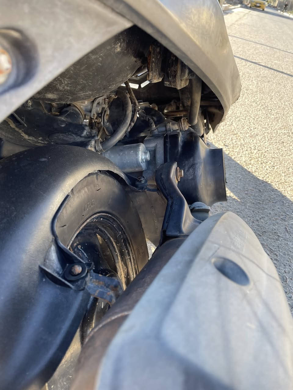 للبيع دراجه ماكس عدله سرعه120
مكينه بلاد خرسه لا تبخير لا نضوح 
شلعه ومعدل شك لكاع 
كلوب عالي ناصي شغال
بك لايت شغال 
سكن شغال
اشاير شغاله 
بريك خلفي شغال
 تايرات نضاف 
دراجه خير من الله  
مكاني بغداد الشعب 
باقي تفاصيل خاص 
او عله رقم ***********
ورحمه لوالديك اذا مو شراي وبس تعامل وتنطي وعد وما تجي او تكسر بدراجه تسمع مني كلام ميعجبك
