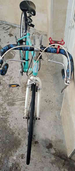 رود C700للبيع
ماركة Alton
معدنة المنيوم 
حجم 27
مجمع بولبرن 
كير امامي 3سرع 
كير خلفي 7سرع 
بريك امامي وخلفي 
نضافتة 95٪
سعرة 120وبي مجال 
مكاني بغداد الزعفرانية 
***********
