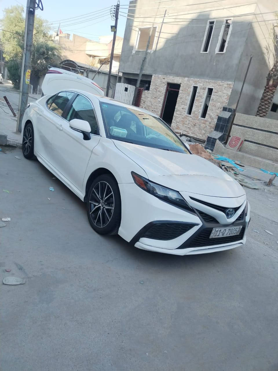 كامري 2024 هايبرد رقم بغداد وبسمي بيه تبديل قطعتين وصبغ مكانين بدون دواخل ماشيه 55 الف السياره فول سعره 200 وبيه مجال ***********
