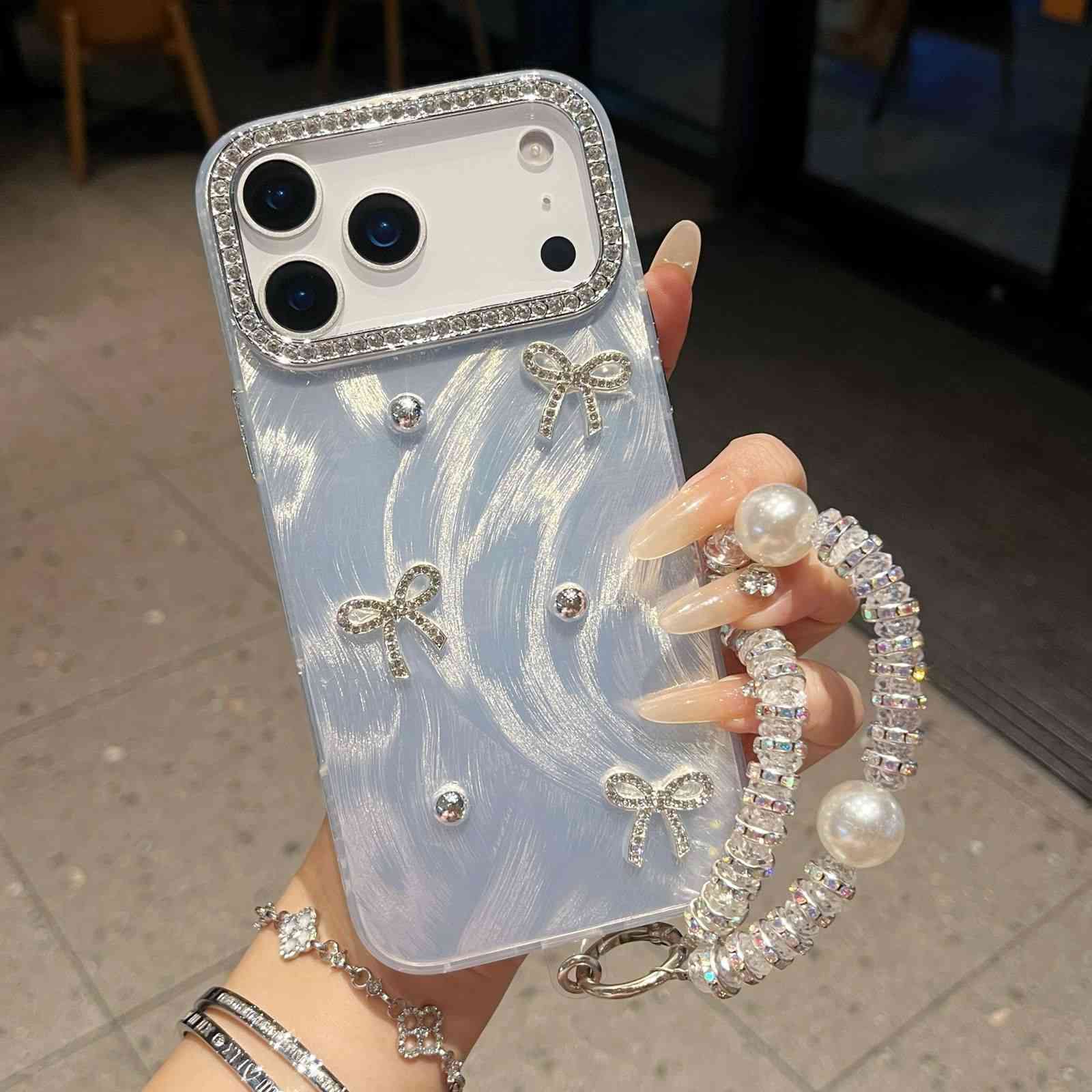 الى زبائننا الكرام  🔴اهلًا وسهلا بكم في مكتب لاند فون للموبايل🤝🏻
🔴كل ماتحتاجه من اجهزه لاحدث الموديلات والنوعيات 📱

    
                                 
🔴زورونا ع العنوان التالي...
قضاء بلد  مقابل مركز شرطه بلد  
للإستفسار او الطلب مراسلة البيج او الاتصال ع الرقم ***********📞
