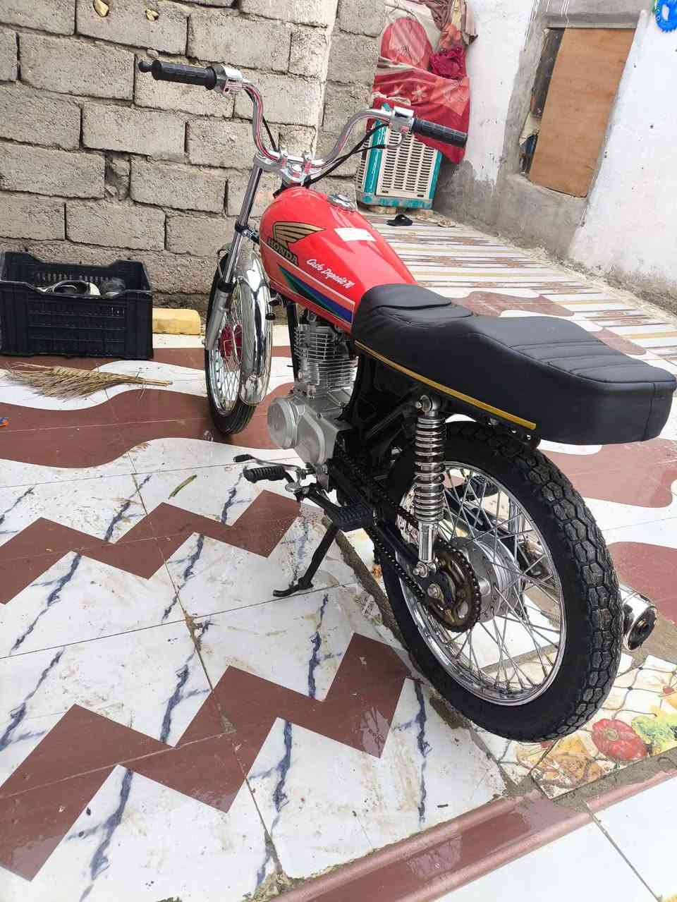 سلام عليكم دراجه للبيع صارله شهر من معمره الشراي يتصل هاذ رقم راعيها ‏‪***********‬‏
