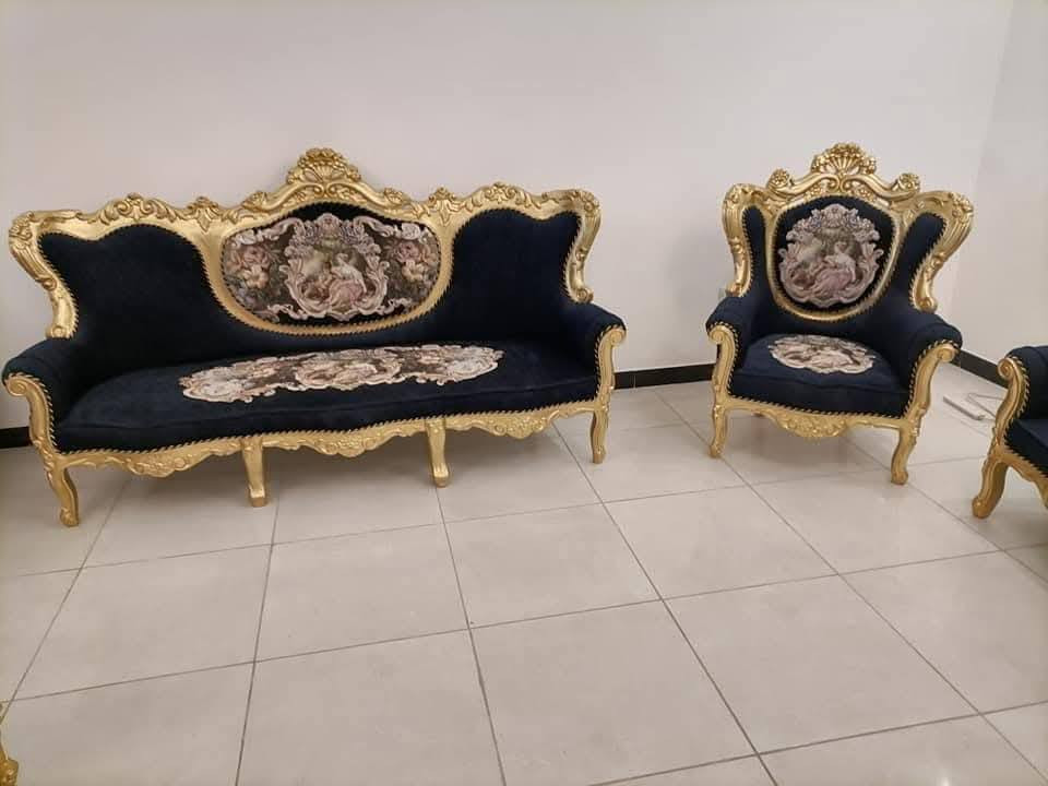 أثاثك القديم.. قصة جديدة تبدأ معنا! 🛋️✨
هل مللت من شكل القديمة؟
 هل فقدت ألوانها بريقها؟
في [معمل ايهاب النعيمي للدوشمة والاثاث]،
 نحوّل المستحيل إلى حقيقة!
✅ تنجيد ودوشمة: بأحدث الأقمشة التركية والأوروبية وبلمسة فنية احترافية.
✅ صبغ الأثاث: تحديث ألوان الخشب بأصباغ عالمية (مطفي، صاجي، لؤلؤي).
✅ تحوير الموديلات: نقلب موديلك القديم إلى "مودرن" أو "كلاسيك" حديث بمهارة عالية.
📍 العنوان: [ بغداد/الاعظمية مقبرة الملكية]
📞 للحجز والاستفسار: [ ***********/***********]
🚚 يوجد لدينا خدمة نقل (أو كشف منزلي).
