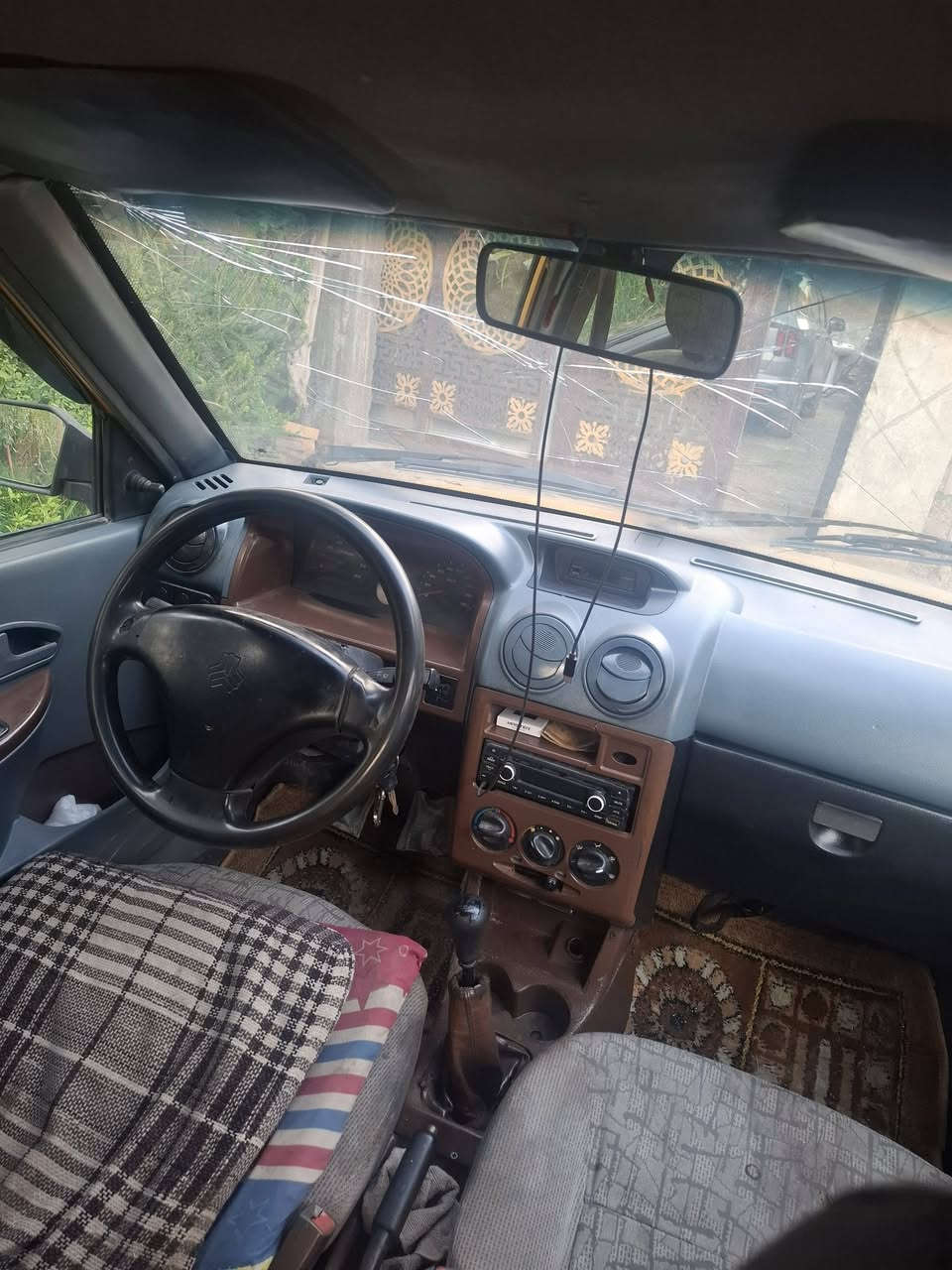 سلام عليكم سيبا موديل ١٣ مكينه وكيري خير من الله معوزها شي بس تايراتها نص عمر والباقي شوف العين سعرها ١٣ ونص السياره مواصل الراعيها ابعيعلك اتكفلك من كلشي اخوان رحمه الوالديكم المؤشرات ليحط سعر بكيفه صايره عليه أكثر كربلاء باب بغداد ***********
