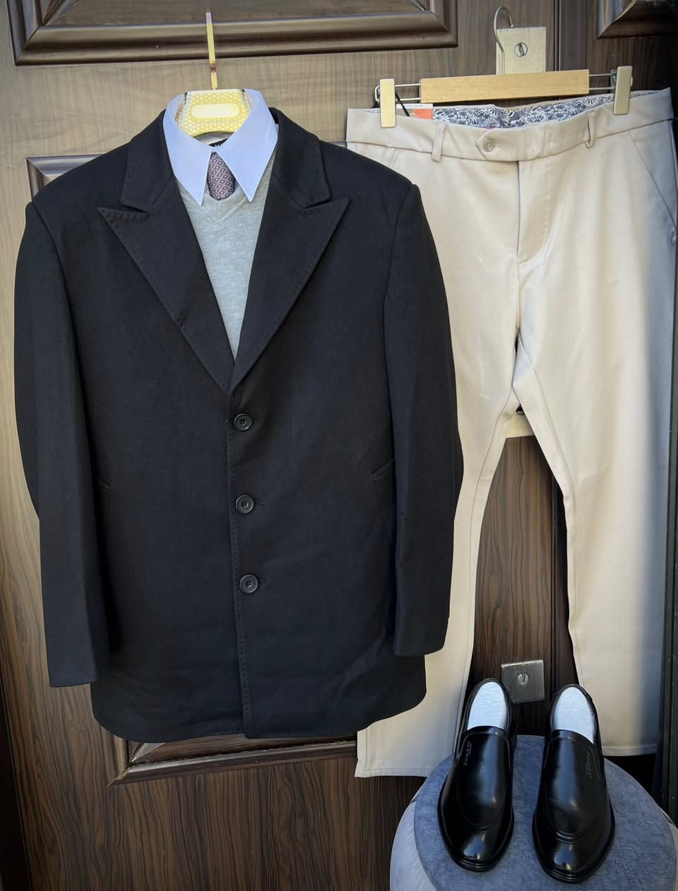 موسم الكلشي حلو  🍁

كوت رجالي كوالتي عالي قطن 💯
قياسات M-L-xl-xxl-3xl

بنطرون قماش قياسات 30-31-32-33-34-36-38-40-42-
حذاء 40-41-42-43-44-45

العنوان ديالى بعقوبه ركة حاج سهيل 
☎️***********☎️

#كوت #قمصله #رجالي #كوتات #كوتات #العراق #اناقه #بعقوبة #كوتات #كوت #رجالي #الشعب
