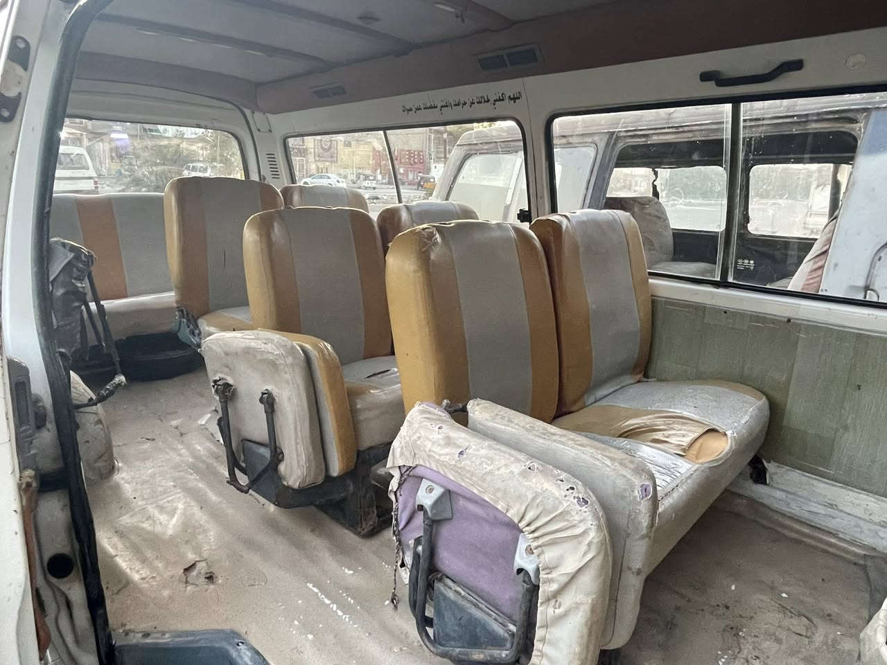 سلام عليكم فتون موديل ٢٠٠٩ فراشه رقم احمر ديالى مكينه جديد كير نظيف راعيها موجود السعر ٢٢ لاتصال ***********
