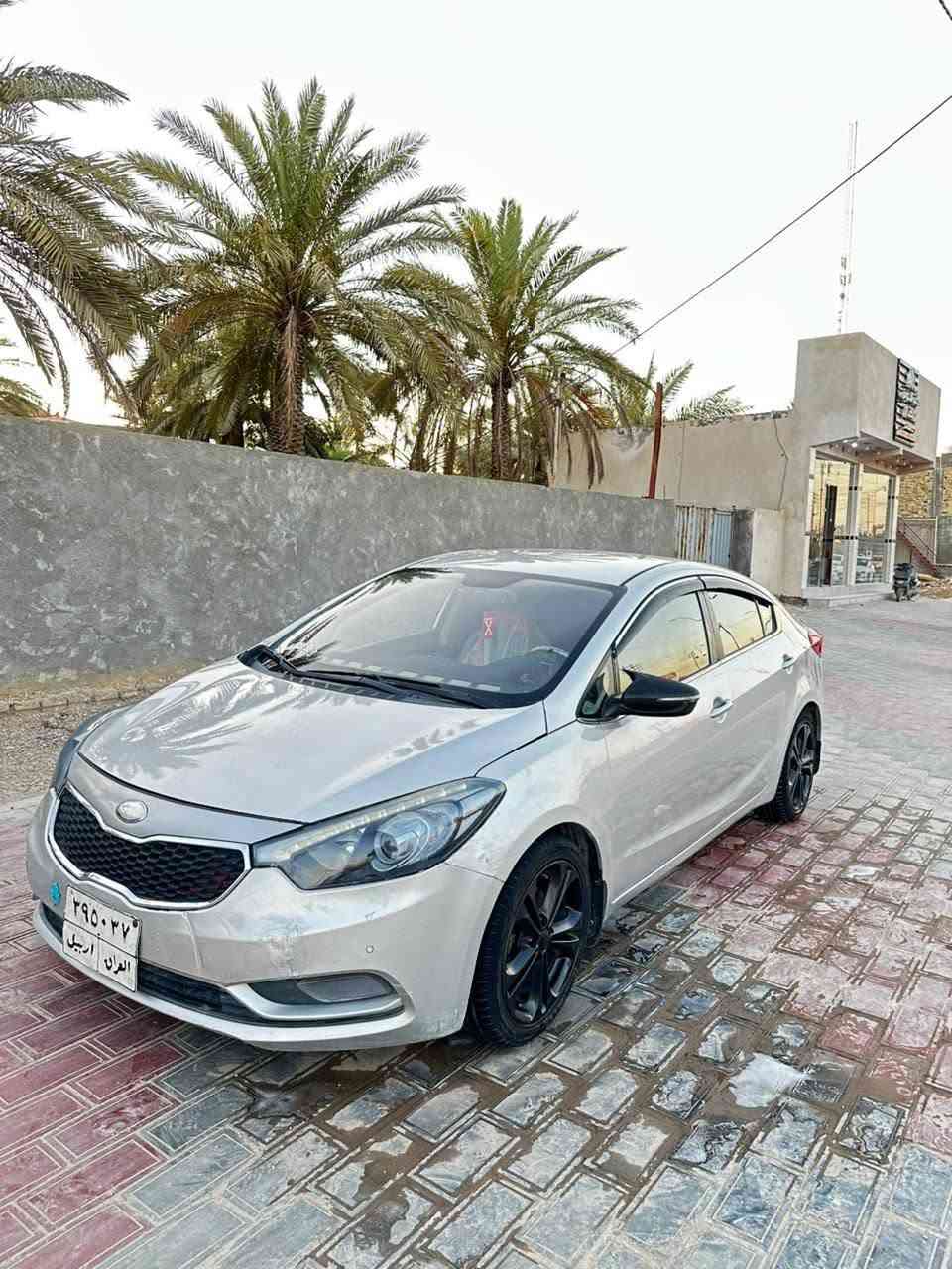 سيراتو 2014 خليجي رقم اربيل بسم كردي تحويل او وكاله بل يعجبك محرك 1600 دوش المرغوب لا تنقيص ولا تبخير كير اوتو 6 نمر حداديه 100% تبريد تلج باتري جديد تايرات نضيفات كاعيه جلد غرفه نضيفه ع وضع لشركه لونين رصاصي واسود شاشه تاب اصليه كامره دواره تحكم ستيرن جهتين اكروز رادار امامي وخلفي ويل كب شفتات ستيرن اشاير بل مري حساس امامي وخلفي كشن كهرباء قطعتين تبريد مري شفط  شاشه اعطال لد امامي وخلفي لايت زنون اصلي مسويله سيرفز كامل كلشي بيه شغال منضومه بانزين مبدله جديده كهربائية كله شغاله تراي زيرو سياره احله من لصور تجي وتشوف بعينك مال جناي مكفوله من لضربه صبغ حزام جماليه فقط بدون معجون بدون دواخل بدون تبديل لغد شاصي حوض مكفولات صبغ جماليه فقط اثر جراد لسعر 90 وبيه مجال قليل حك لجيه مكاني كربلاء بيع فقط اقره التفاصيل وخابر *********** وبخدمتكم
