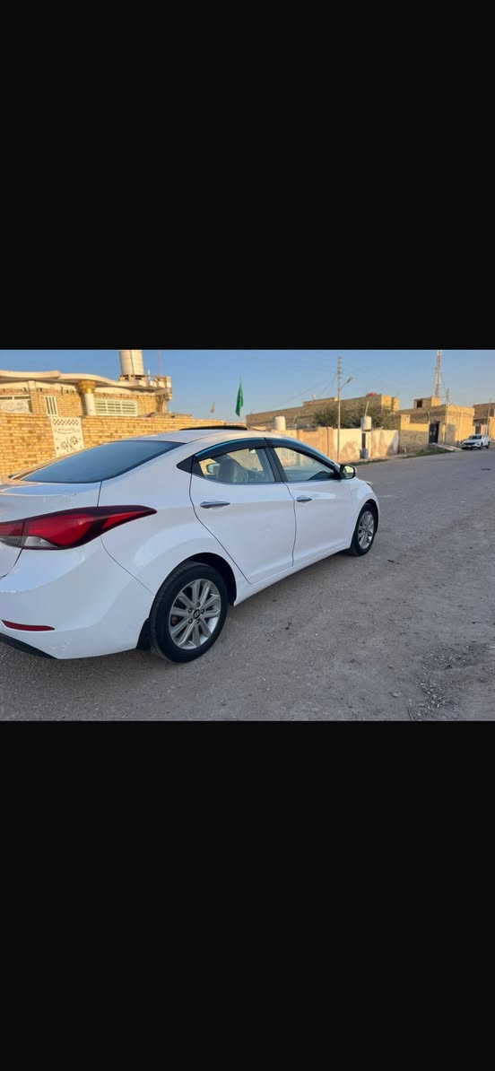 السلام عليكم النترا موديل 2014 كفاله عامه وارد خليجي رشه صبغ بلدوسه نص من الدوسه فقط والباقي كفاله مكينه وكير كفاله 1800 حداديه جديده تخم تاير جديد تبريد ثلج كهربائيات كلها شغاله سنويه 2027 ارقام انكليزي السعر 115وبيها مجال  مكان السياره ميسان العماره رقم الهاتف ***********
