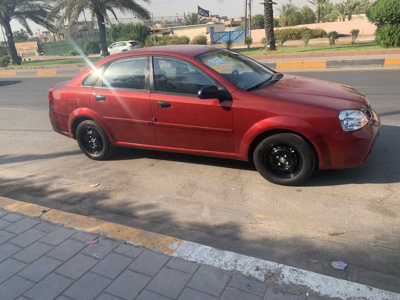 السلام عليكم شباب اوبترا شركه عامه للبيع موديل 2004 كير عادي مكفوله من الضربه والتبديل بيه صبغ دوسات وهلالات الباقي كله مكفول كير ومحرك مال حاويه بيدي شادهن صدر امامي خلفي جديد تبريد ثلج و تخم تاير جديد جاهزه تاري وين مايعجبك السياره مال جناي رقم بغداد بسمي تحويل ثاني يوم للشراي يتصل *********** ابو مسره الشمري مكاني بغداد
