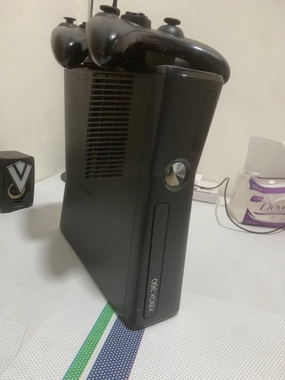 اكس ابوكس للبيع نضيف جديد واللعابه180وسعر115قفل بدون معامله


**إذا كنت صاحب هذا الإعلان وتريد حذفه لأي سبب، رجاءا أرسل رسالة إلى الدعم الفني**