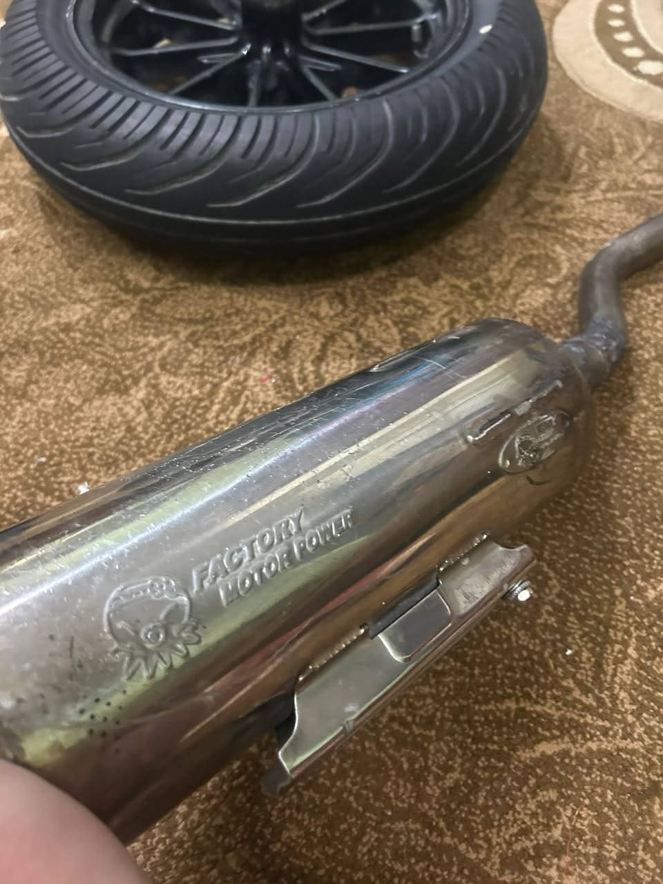 تزويد للبيع كلمن وسعره مكاني بغداد حي الجامعه وتساب ***********
