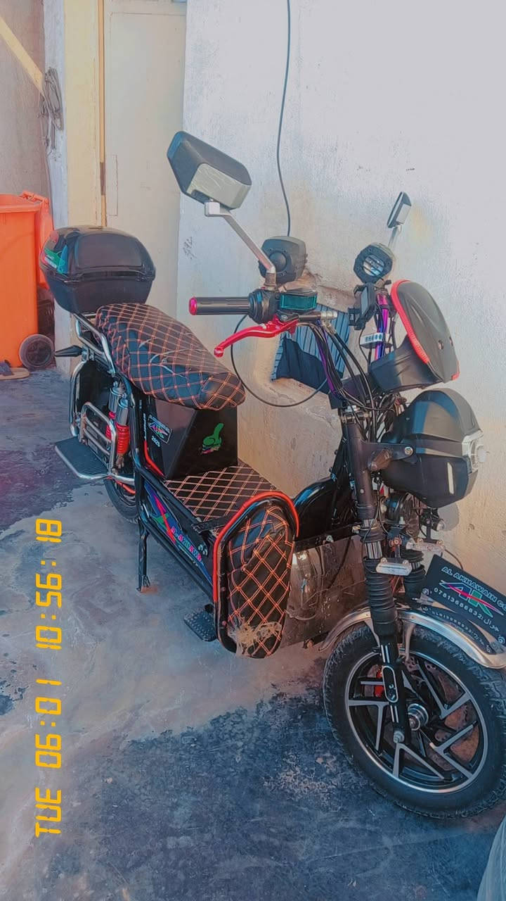 سلام عليكم البيع جبلي لخوين موديل 2025 كهرباياته شغالات البطاريات عل الفحص دراجه مرتبه سعر  700 شراي يتصل *********** بي واتساب
