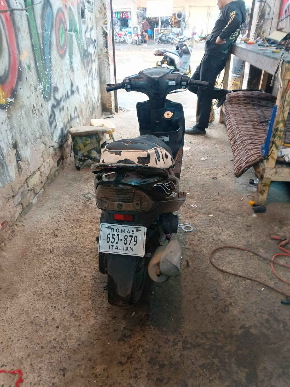 ماكس عداه للبيع مكفوله الشراي يتصل *********** مكاني بعقوبة
