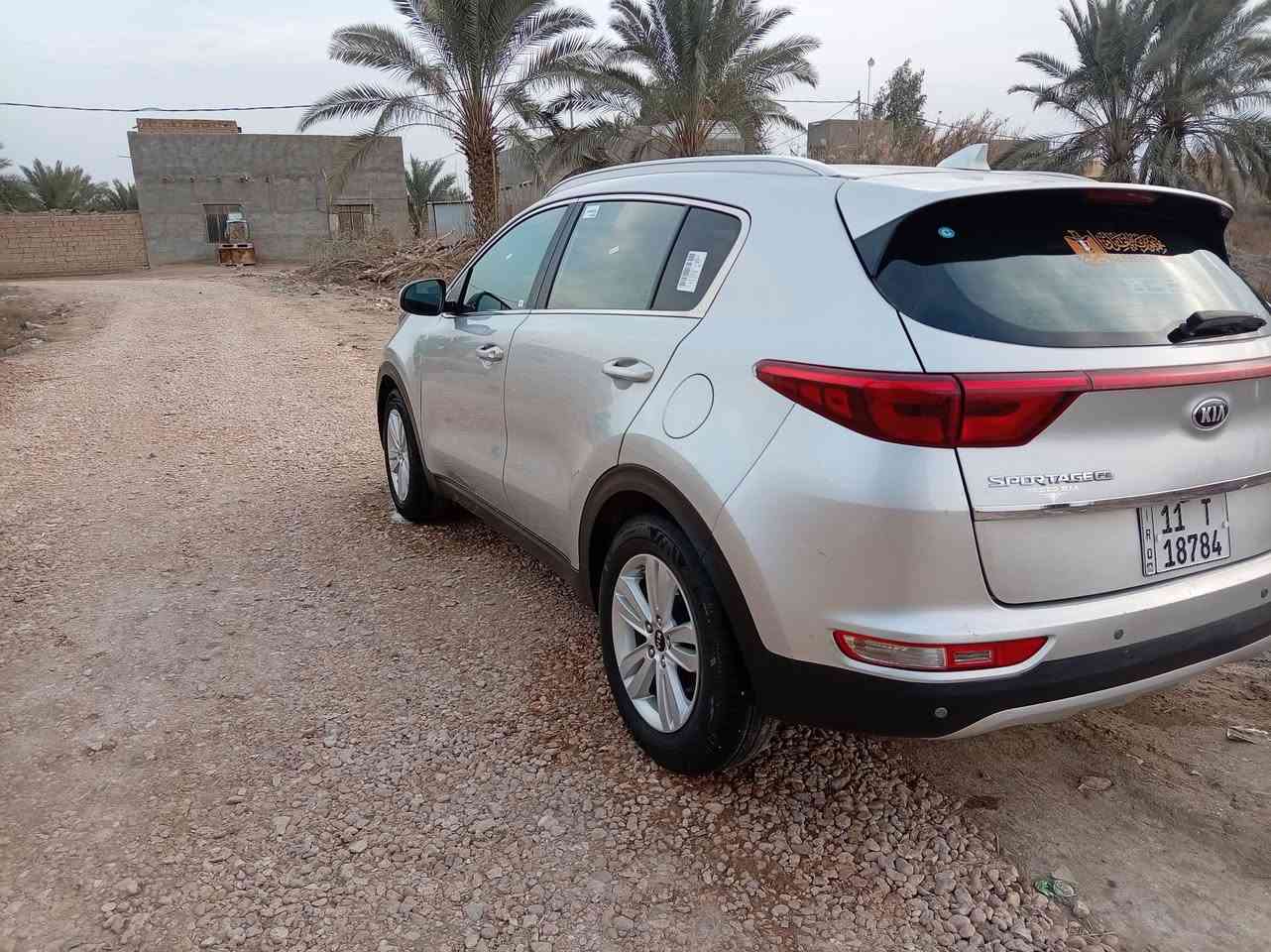 سلام عليكم كيا سبورتج موديل 18 بغداد الدولي الجديد سنويه ماساقطه وارد أمريكي جاملغ صبغ وبنيد سطحي وحسب السونار مكينه 2400 ماشيه 61 الف مكينه كير حداديه جديده تخم تأيز سياره جاهزه مكاني بابل مكينه كير حداديه جديده السياره جديده وضع الشركه  رايد  مراوس بتيران اكاديا او بيع السعر 145  الرقم   ***********
