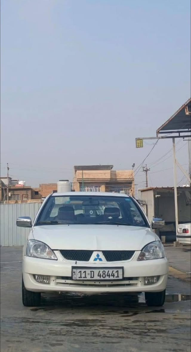 سلام عليكم لانسر ٢٠٠٩ البيع السيارة حلوة او خير من الله مكينة كير صدر كلة حلو منقصهة شي وين متريد اطلع السيارة مصبغو عام او السونار منشور  السيارة شاشة او كامرة مري كهربا جام كهربا  السعر٦٩ الستفسار ***********
