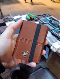 اخوان عندي محافظ للبيع بالجمله مشكل 82 قطعه و كلهن درجه اولى اليحب يخا...