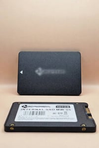 هارد SSD ٤٨٠GB ٣قطع • هارد SSD ٢٤٠GB ٢قطع