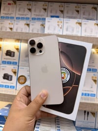 ايفون ١٦ برو ماكس • ٢٥٦ • البطاريه ١٠٠