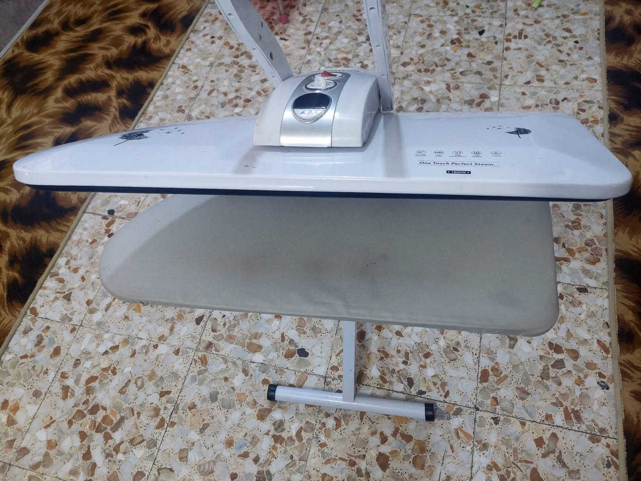 مكوى  ملابس للبيع


**إذا كنت صاحب هذا الإعلان وتريد حذفه لأي سبب، رجاءا أرسل رسالة إلى الدعم الفني**