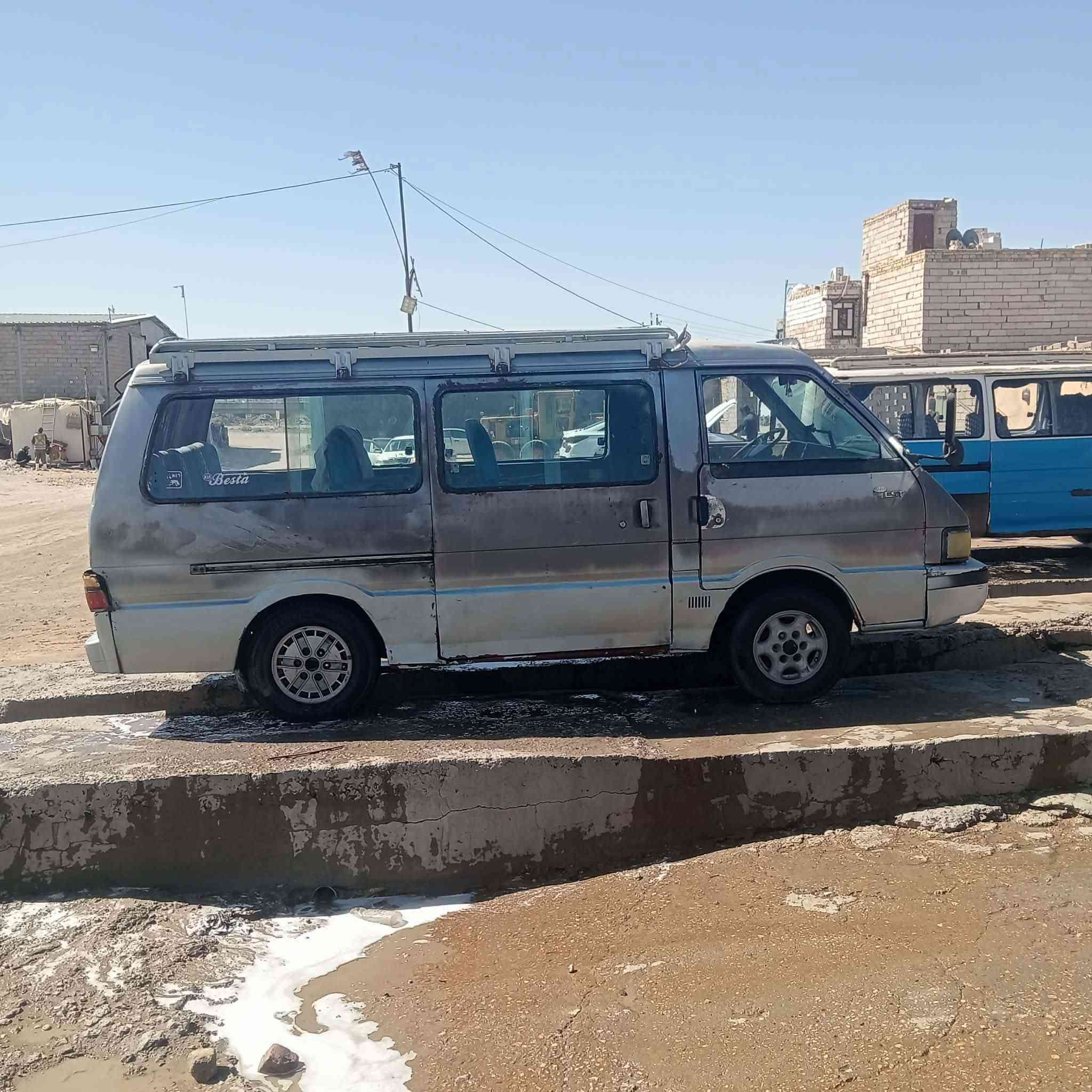 السلام عليكم كيه بسته مديل ١٩٩٤ رقم ألماني بصره راعيه يريد مداور وكاله ما يسوي مداور  مطلوبه مرور١٢٠ الف هيه ٨٠الف مكينه وبم ونوزل وكير وكسن مكفولات حداديه نص عمر باور وداينمو وسلف وباتري بل جيس ربعه توني عمرته شواصيه لكدام شركه بس لوره معمرات دوشمه نضيفه كهربايات شغاله بس عوزه ترتيب تخم تاير كاعيه توني سويته سعر ٢٤ مكان ناصريه مركز ***********
