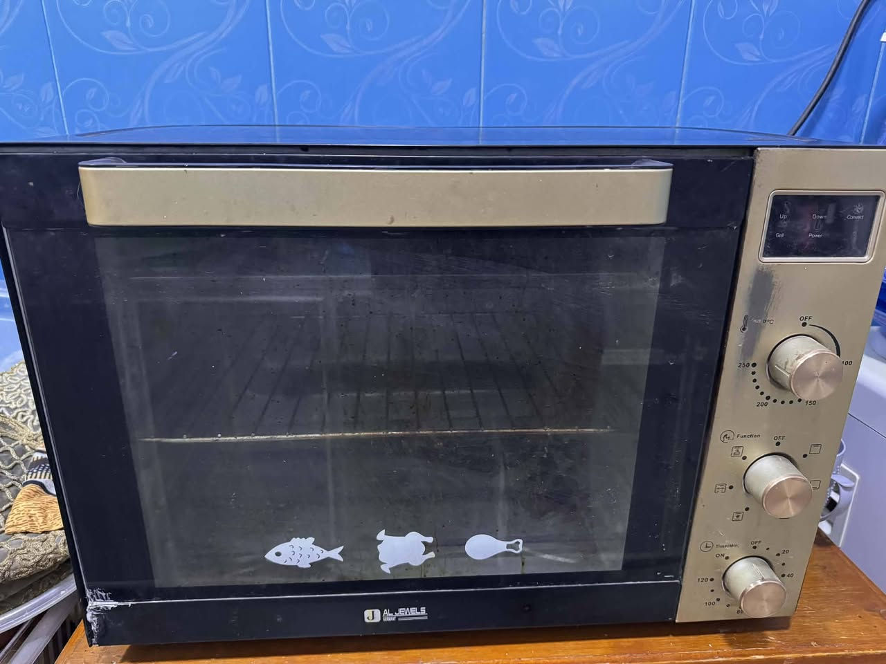 عندي غسالاه اوتماتكي جديد مثل مابصورة ابد مامستخدمة يرده 700 وبي مجال تاخذ17 كيلو والفرن سعره ب35 وبي مجال والمجمدة ب100  ميز الطعام سعره ب90 وابيه مجال مع 6 كراسي والصوبة زيته سعره ب25 وابيه مجال المعصرة ب15 الرصاصي ولاحمرة ب30 وابيه مجال مكانهن الغرض نجف دوشك سعره ب25 وابيه مجال  مكانهن الغرض نجف واكاونتر البنفسجي سعره ب325 وابي مجال  زوالي برالنت سعرهن الوحدة 75 وابيه مجال قياس4ف3


**إذا كنت صاحب هذا الإعلان وتريد حذفه لأي سبب، رجاءا أرسل رسالة إلى الدعم الفني**