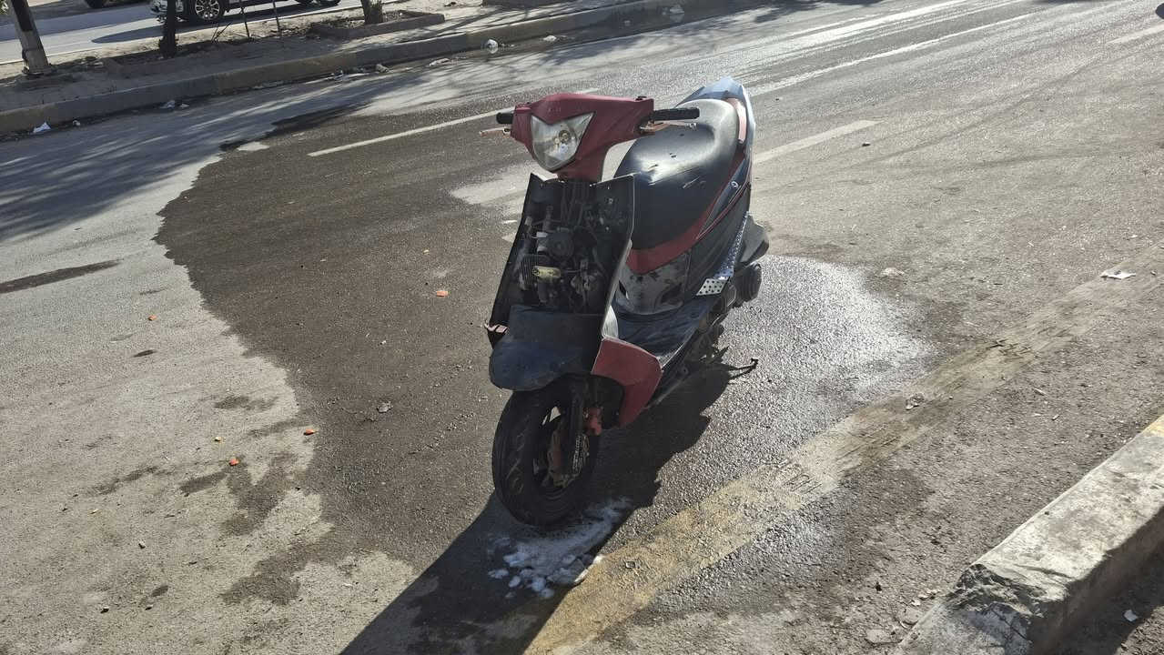 السلام عليكم دراجه كامكو للبيع سيام للبيع سعر 200 وبيها مجال شيء قليل وكان بغداديخيط بخار ماكينه ناعمه وهذا رقم تلفوني ***********
