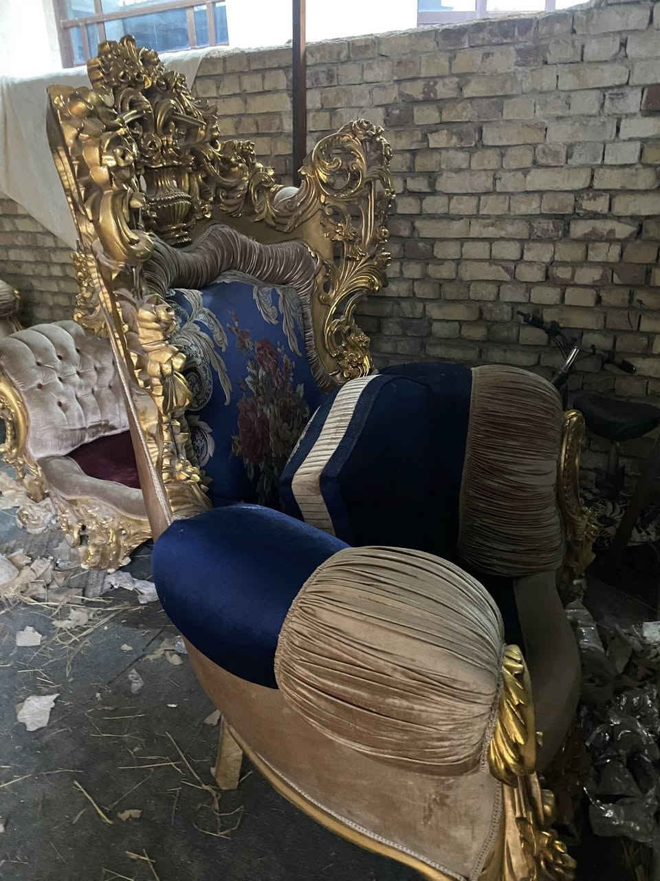 نص تخم زان مصري جديد غير مستخدم ***********
