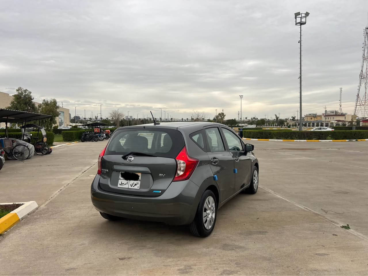 نيسان فيرسا
2016مؤديل
مواسفاتSV
شاشه كاميره
چام كاربايي
ئاوينه كاربايي
تعديل سرعه
فؤليؤم
سياره بؤنيت سبوغ لگلك چاملغ دووتعديل
بي ئه رباك به شرت 
سعر 79 مه جاليكي كه م تكايه مشته ري وه ره سه ير كه
گير مكينه به شرت
به ناوي خؤمه وكاله به ناو كردن به شرت

وتس اب *********** أربيل, العراق
