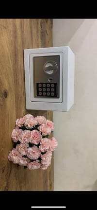 لۆک لۆک لۆک  قاسە لەناو پاکەت بەکۆد بە کلیل ئیشەکات چەن عەدەدێک بەردەس...