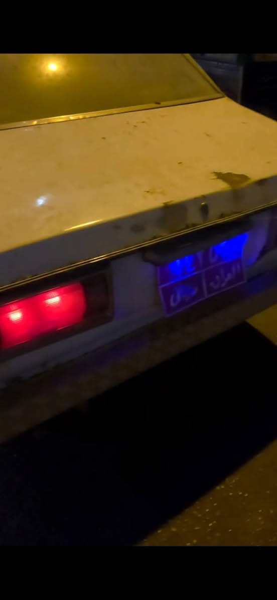 داستۆن 1979  سەنەوی سەدامی لەگەڵە
گێڕ مەکینەی بەشەرت نەکراوە بیلادی  استندر 
 یەک جامی لای سایەقی نوقسانە
نوقسانی نییە  ڕزیوی نییە   ئێش ئەکات ئەڕوا بێکێشە     سەنەوی لەگەڵە بەشەرتی ماڵ ئی کەس نەبێت   9  وەرەقەو مەجالێکی کەم بەلاشە السليمانية, العراق


**إذا كنت صاحب هذا الإعلان وتريد حذفه لأي سبب، رجاءا أرسل رسالة إلى الدعم الفني**