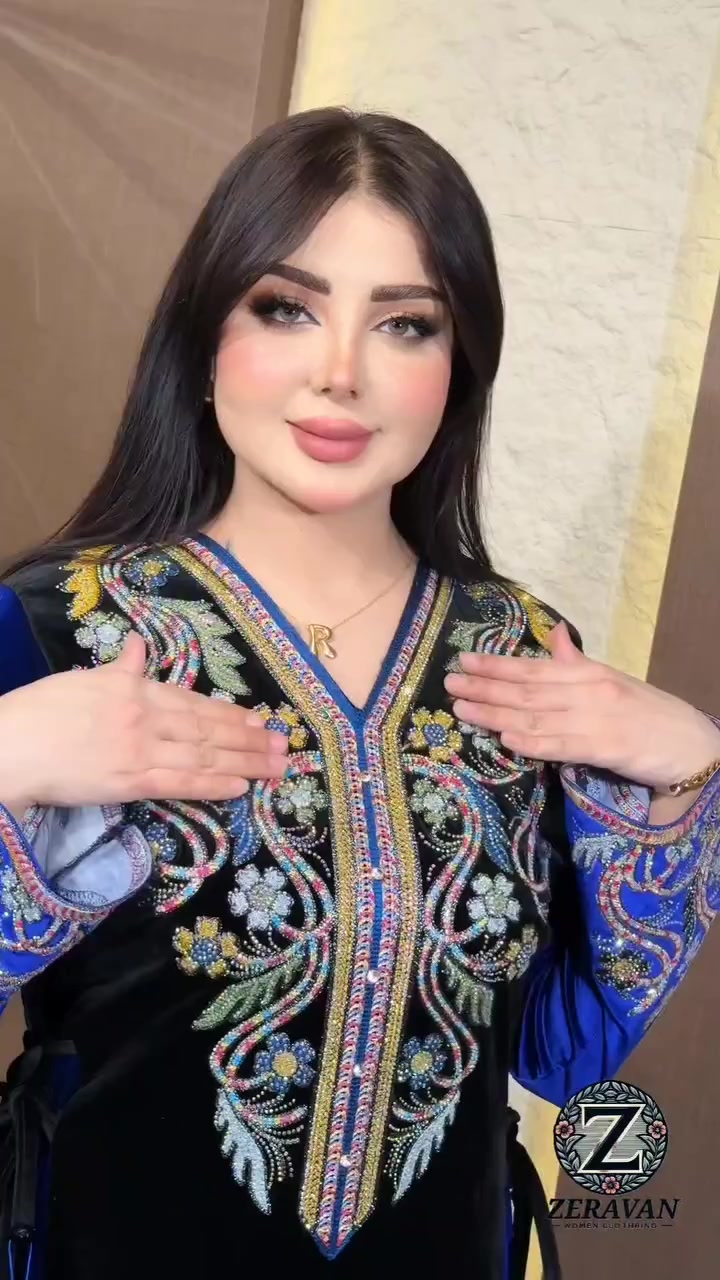 مخاوير شتائية
الخامه مخمل الخامة درجة الأولى شرط الفحص بوجود المندوب ومتوفر جميع قياسات للحجز بلخاص وبلواتساب ***********
القياسات L Xl XXL XXXL
متوفر توصيل جميع محافظات
