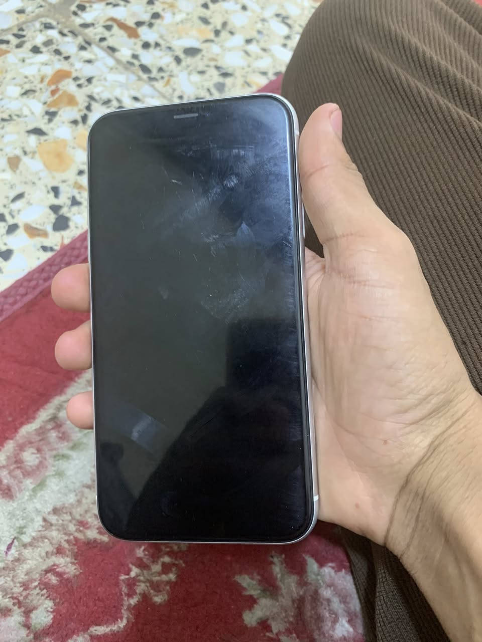 السلام عليكم أيفون XR وتر بروف مداخل تصليح
ذاكرة 64💾
بطارية 81🔋
فيس ايدي ✅
تكنيك ✅
سماعات ✅
نضافه الجهاز ولا غلطة قطعة تخبل سعره ١٧٥ قفل لا تجي وتعاملني ويرهم مراوس ايفون فقط (توصيل ماعندي ماعندي) مكاني بغداد الطوبجي موجود *********** واتساب

