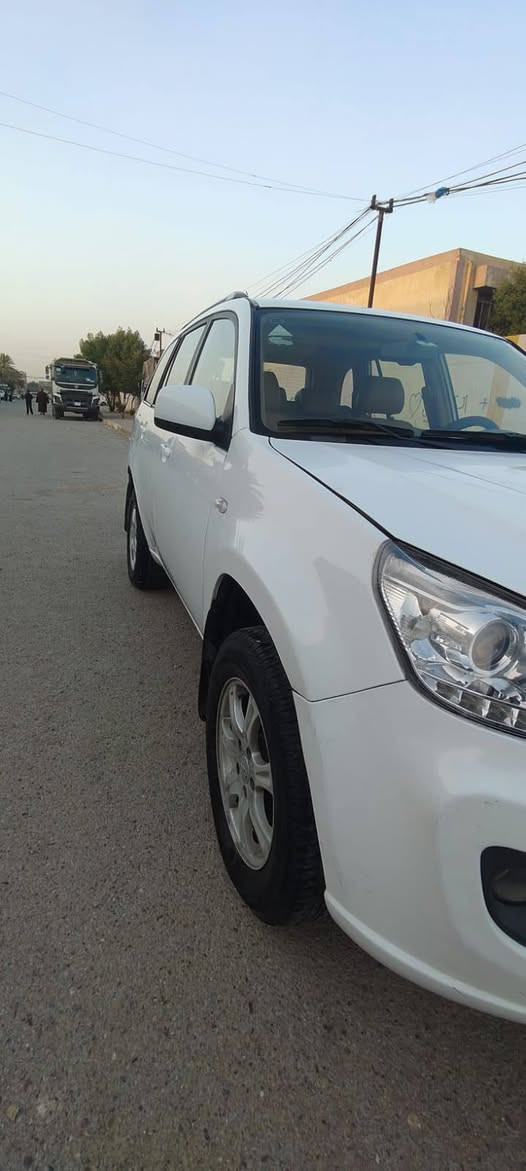 شيري تيكو موديل 2014كير ميكانيكي مرغوب بسوك.رقم بغداد . سيارة نظيفة كشنات جلد...تخم تاير..سيارة على وضع شركة
.محرك2000...مثبت سرعة. مانع انزلاق شاشة كامره..كير مكفول ومكينة بشرط كفاله كير ومحرك..مكفولة من حادث وصبغ..شرط قطره خياس مابيها..تبريد ثلج وتدفئ. الغرفة سيارة نظيفة سيارة جاهزة مابيهة اي نقص مكفولة من حادث  السعر 74وبيهة مجال بسيط... عنوان دورة شارع 60 رقم الهاتف ***********
