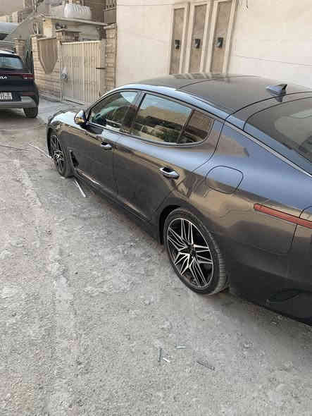 كيا ستنكر موديل 23 دخول جديد ماشيه 28ميل  مرقم بغداد باسمي مكينه 6 سياره بعده كسر فلين رايده ب 215مكاني بغداد الدوره شارع ابوطياره ***********
