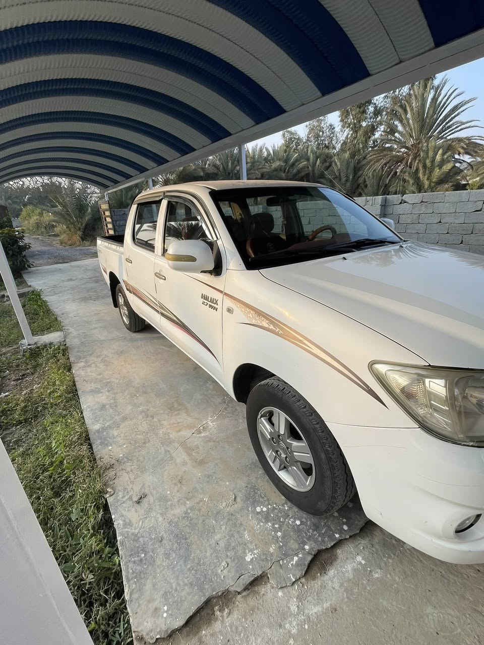 السلام عليكم هايلوكس 2009رقم بابل ماشيه 240الف على ايدي من 2011 كفالة عامة قطرة صبغ مابيها 
للأستفسار الاتصال على الرقم***********
