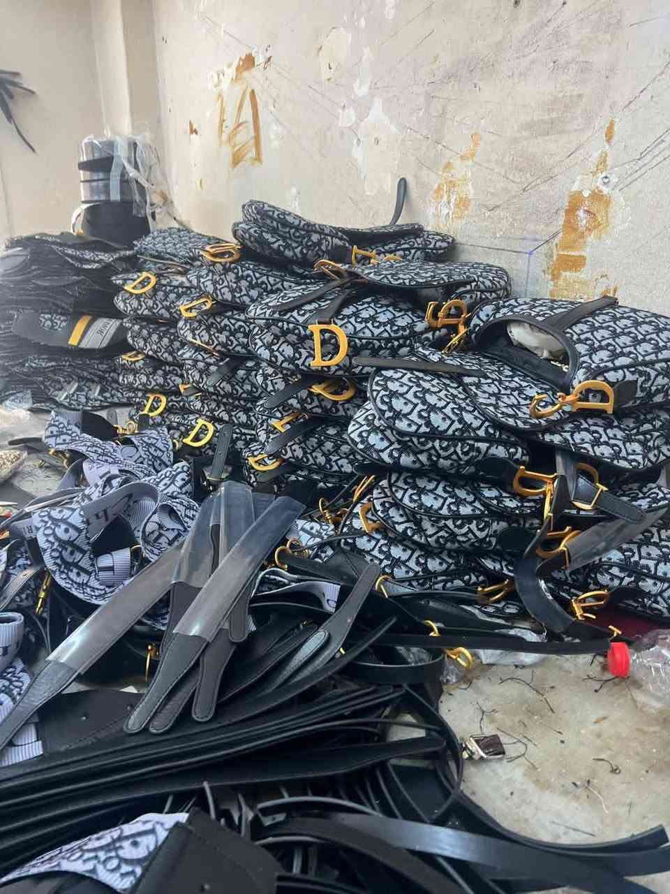 شروات باقل الأسعار 
باقي الاشكال والاسعار في القناة التلجرام ⬇️ 
https://t.me/+RMRUJtXZBVRdHmeu
https://t.me/+RMRUJtXZBVRdHmeu


**إذا كنت صاحب هذا الإعلان وتريد حذفه لأي سبب، رجاءا أرسل رسالة إلى الدعم الفني**