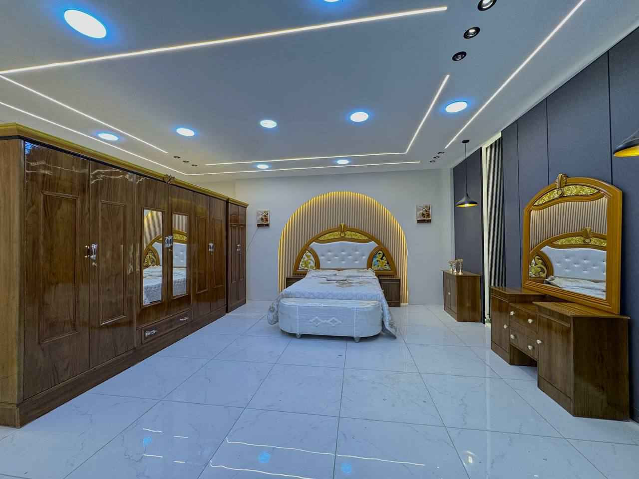 💎شركه الوسيم 💎♦️3♦️
الموديل الصاج الجديد 🆕 

السعر 950 الف دينار فقط 

غرفه نجاره شغل عراقي 🛌

متكونه من 9 قطع مميزه 

الكنتور ارتفاع 250 طول 320 

مع الزاويه مجموع الطول 4 امتار 

السمك الخارجي للغرفه 4 ملم صاج

والسمك الداخلي 3 ملم صاج طبيعي 

🔴سعر الشازلون الخزان 75 الف 🔴

🔴سعر الشازلون المقعد 50 الف 🔴

🔴سعر الطابوريه 10 الاف 🔴

للحجز واتساب *********** بغداد, العراق
