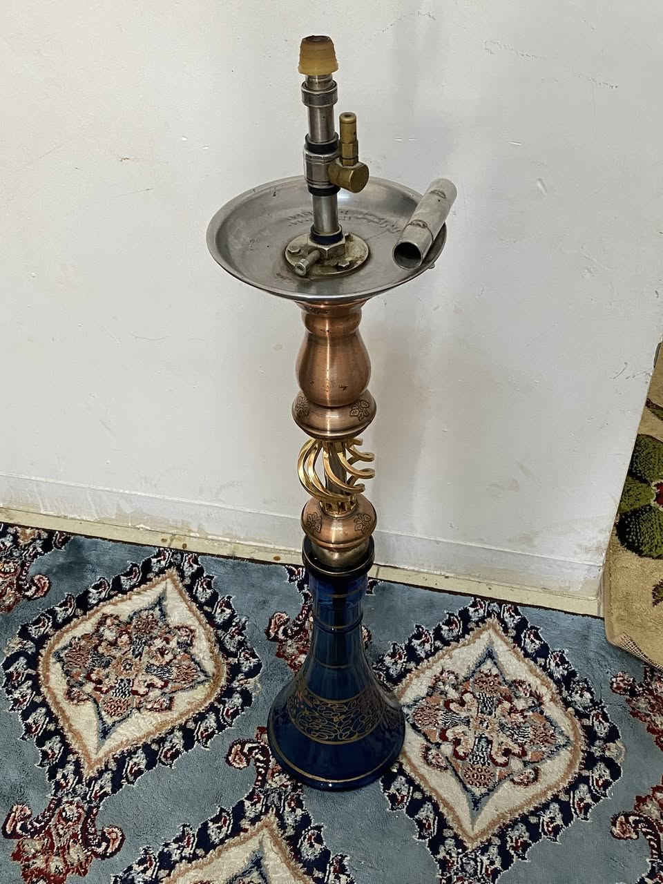 نركيلة بابليه مال طه نظيفه جداً استلستيل داخل نحاس الحجم الكبير ارتفاع 100 سم 
 السعر 30 الف توصيل داخل بغداد مجاني


**إذا كنت صاحب هذا الإعلان وتريد حذفه لأي سبب، رجاءا أرسل رسالة إلى الدعم الفني**