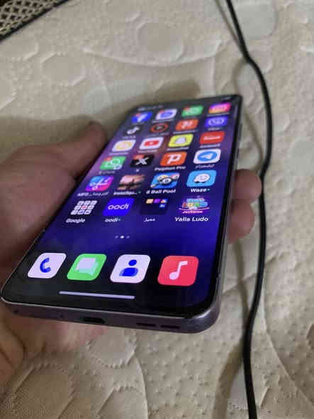 اوبو رينو 13 F
256 جهاز مواصفاته  معروفه وقويه 
فطر خفيف بشاشه فقط 
للبيع ب140وبيه مجال
***********
