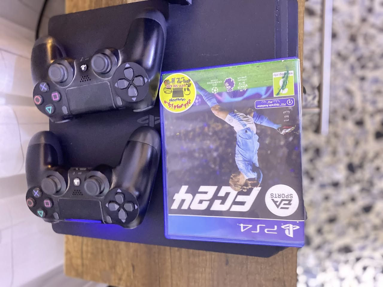 بلي 4للبيع جديد وشرط ويا كارتونة وثنين أقراص جديدات بل جيس وثنين يدات واحد تجارية والثانية اصلية اخذتة جديد للبيع سعره300وبي مجال مكاني حي القاهرة سوق علي نعمة


**إذا كنت صاحب هذا الإعلان وتريد حذفه لأي سبب، رجاءا أرسل رسالة إلى الدعم الفني**