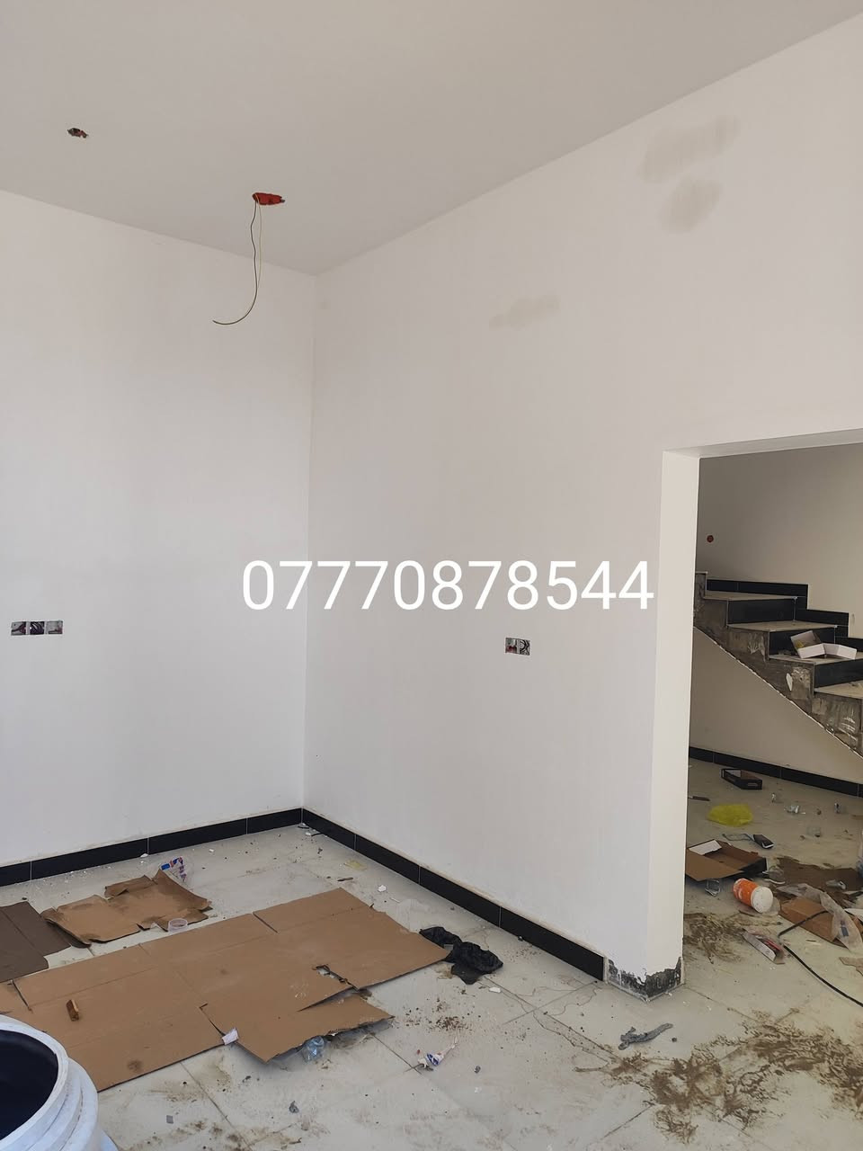 ***********تحية طيبة يوجد لدينا بيت للبيع طابو زراعي عراقي وكاله ونسخه من الطابو ومكاتبه 
لبيت تسليم مفتاح 
لبيت يحتوه ع غرف منام2 ديوانيه مطبخ منور صحيات داخليه وخارجيه العنوان ابو الخصيب ابو الجوزي مساحه لبيت110 الواجهيه مال البيت فوم 
)السعر70بي مجال 
***********
